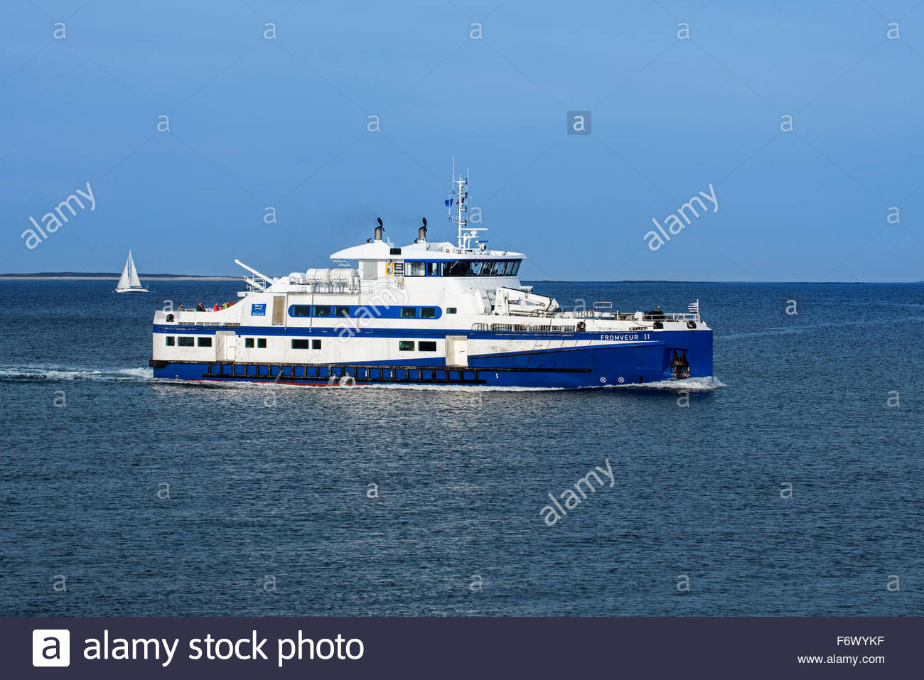 Amazing Ferry Boat Pictures & Backgrounds