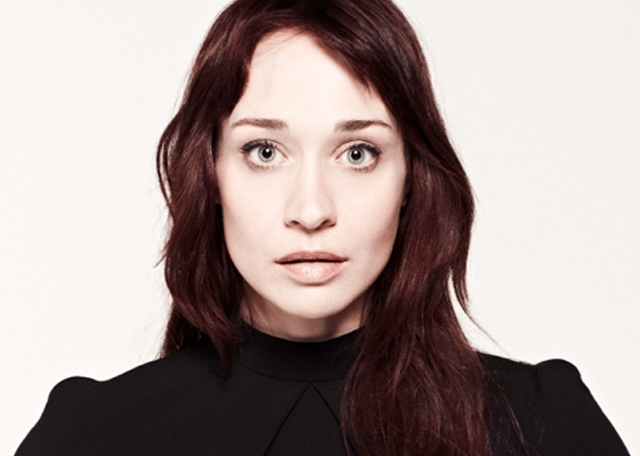 Amazing Fiona Apple Pictures & Backgrounds