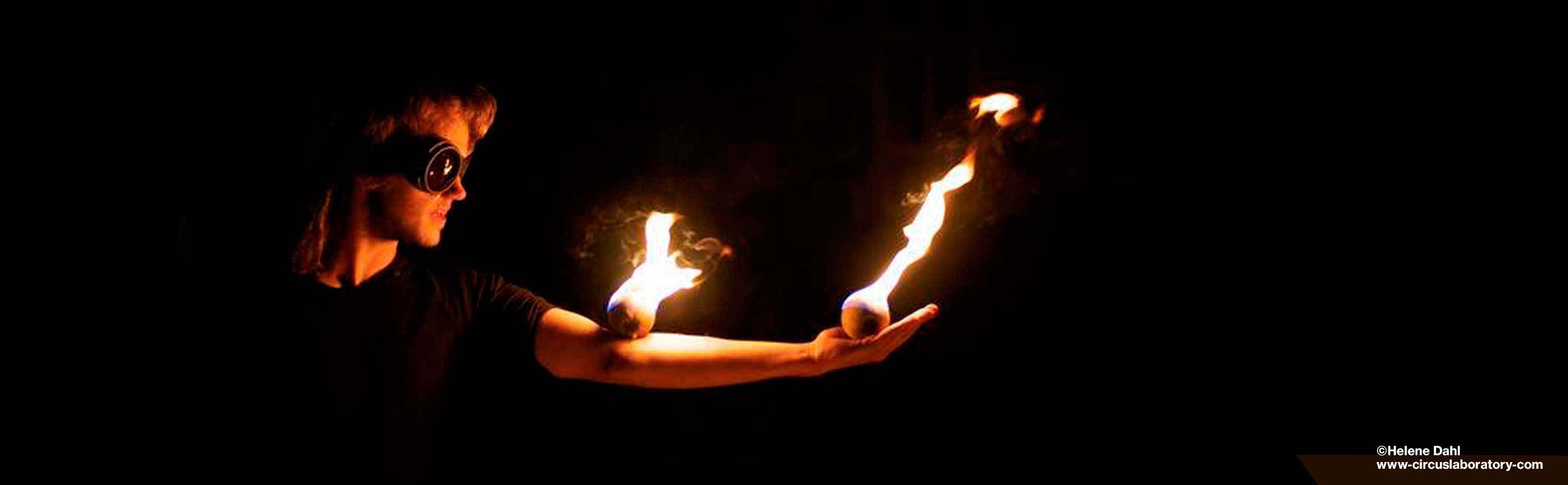 Nice wallpapers Fire Juggling 3000x928px