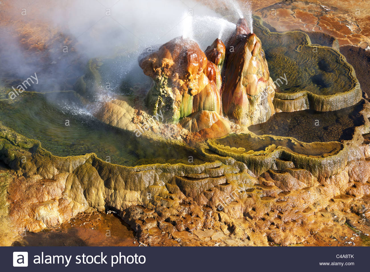 HQ Fly Geyser Wallpapers | File 310.07Kb