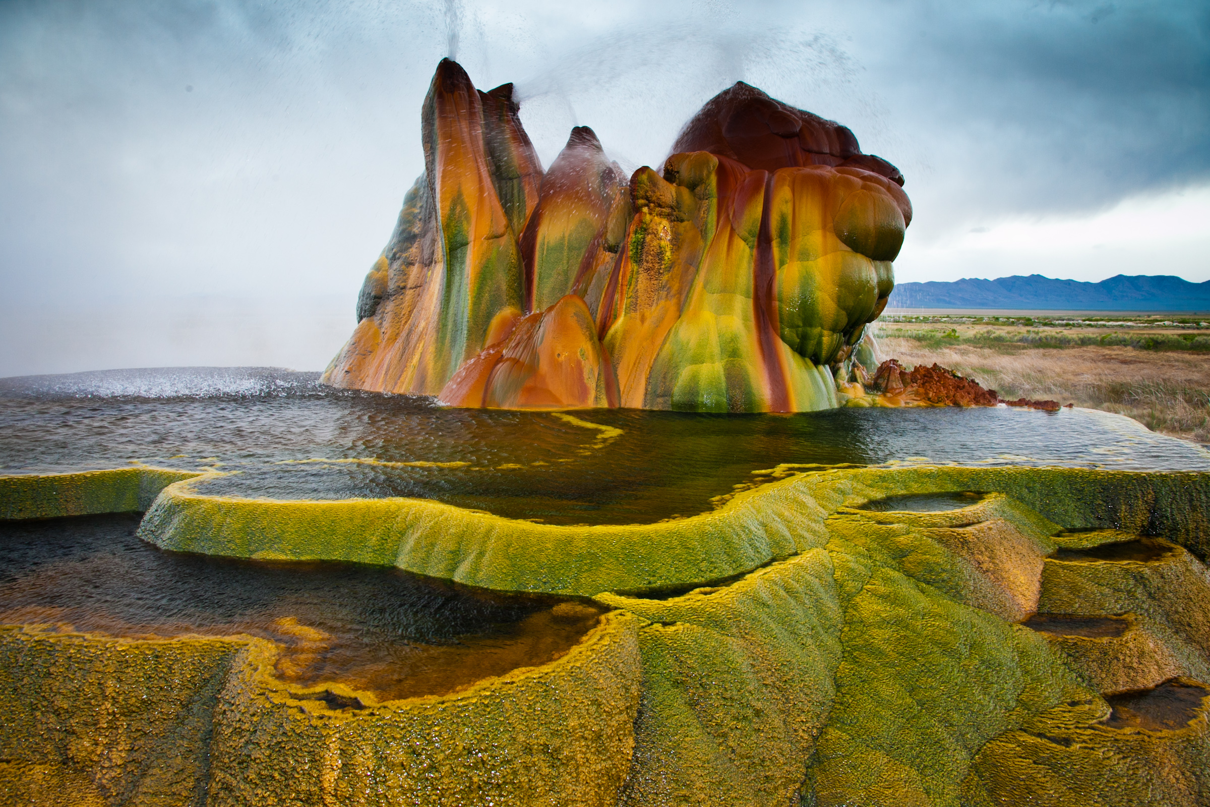 Fly Geyser Pics, Earth Collection