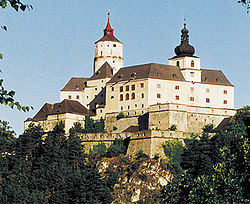 HD Quality Wallpaper | Collection: Man Made, 250x204 Forchtenstein Castle