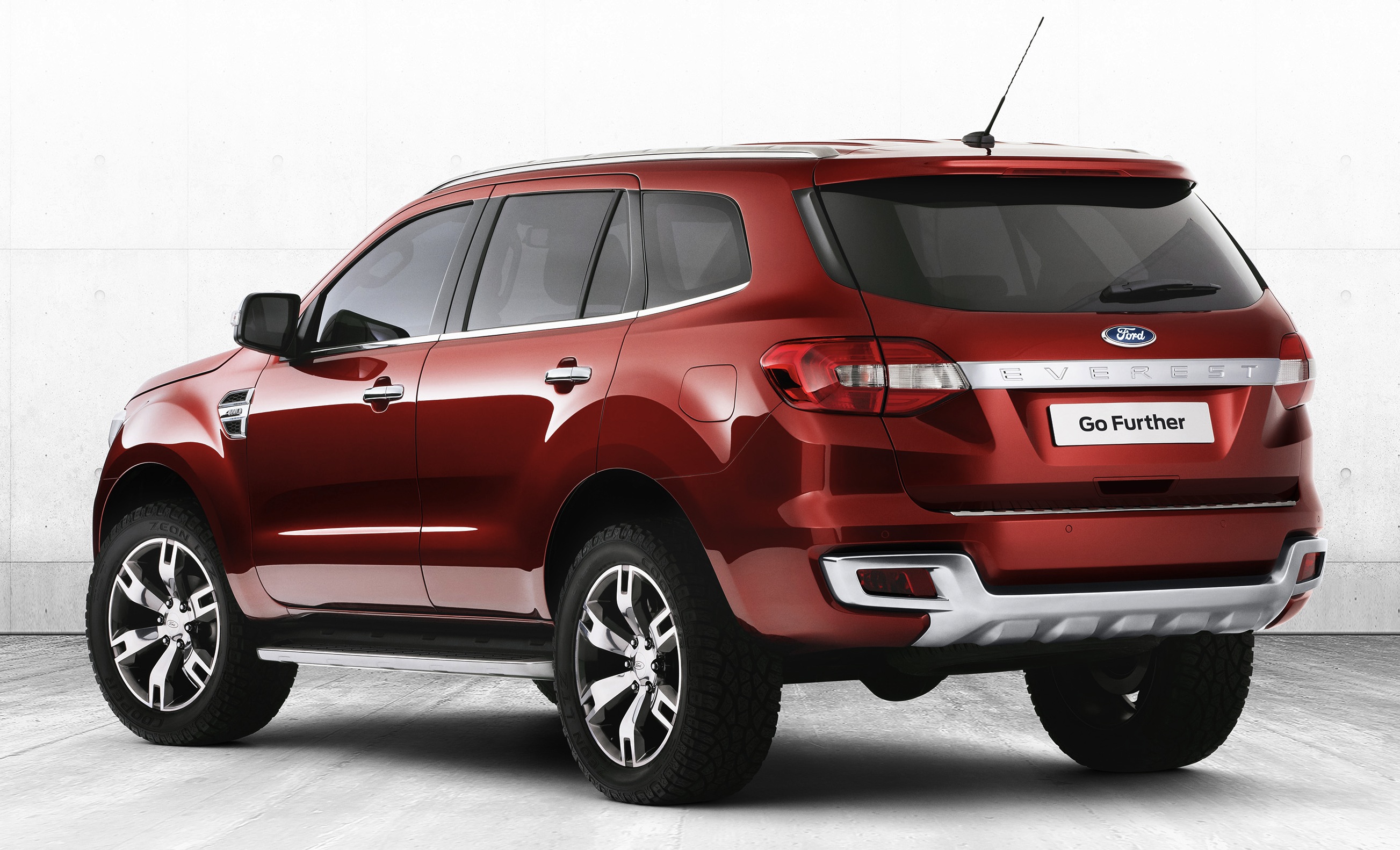 2606x1582 > Ford Everest Wallpapers