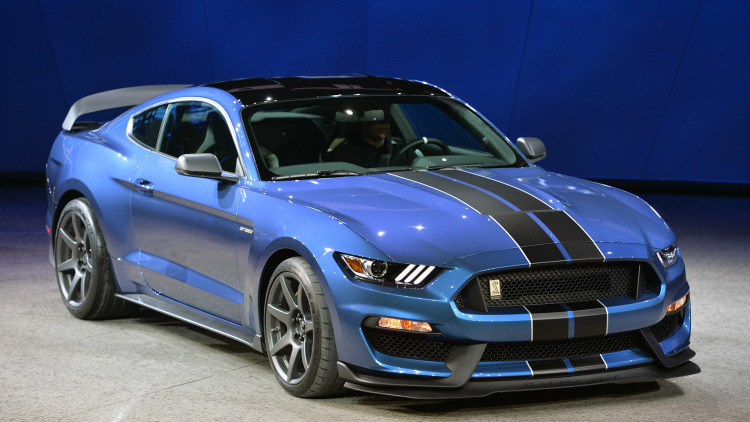 Amazing Ford Mustang GT350 Pictures & Backgrounds