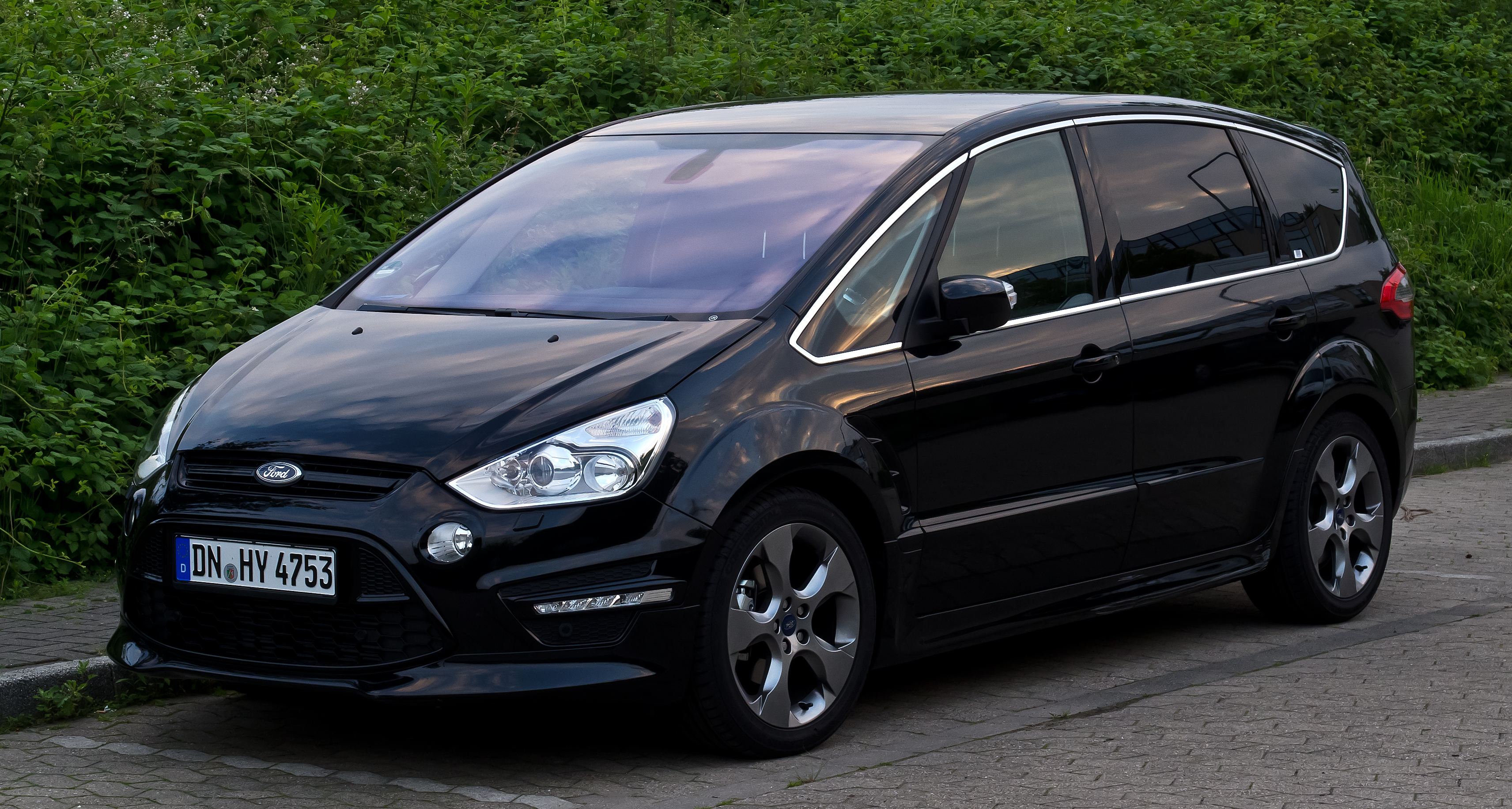 3424x1833 > Ford S-Max Wallpapers