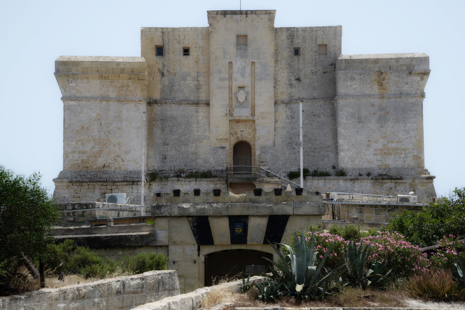 HD Quality Wallpaper | Collection: Man Made, 1600x1068 Fort San Lucian