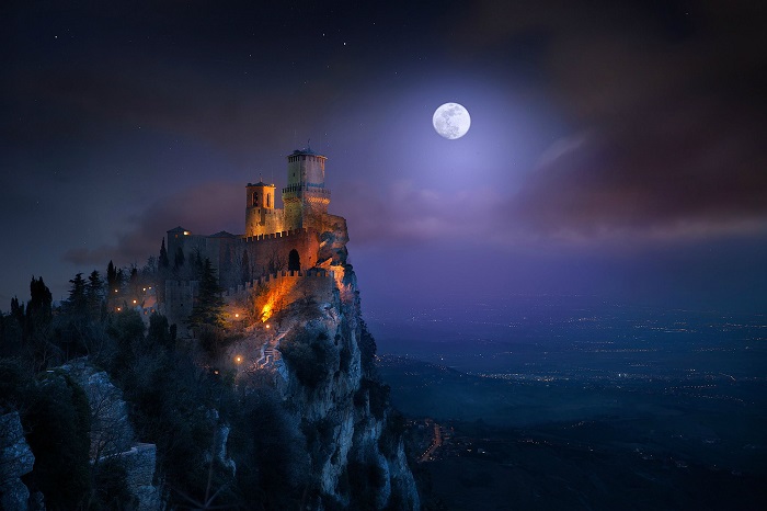Nice wallpapers Fortress Of Guaita 700x466px