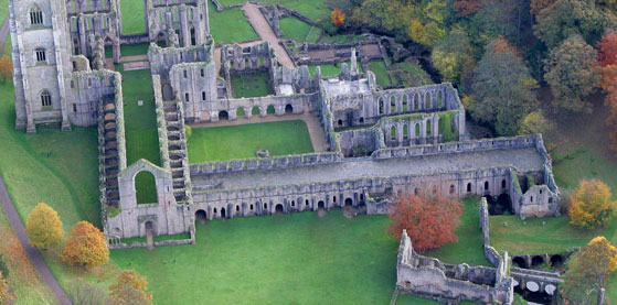 559x277 > Fountains Abbey Wallpapers