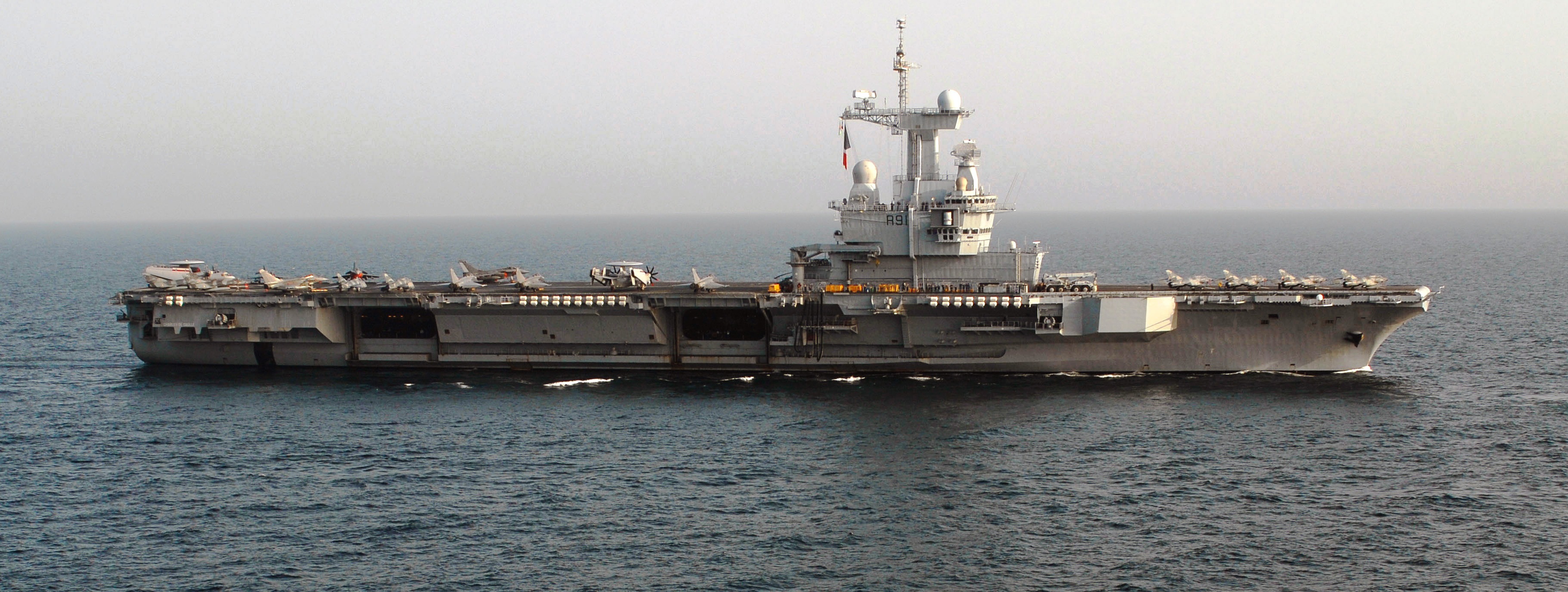 French Aircraft Carrier Charles De Gaulle (R91) HD wallpapers, Desktop wallpaper - most viewed