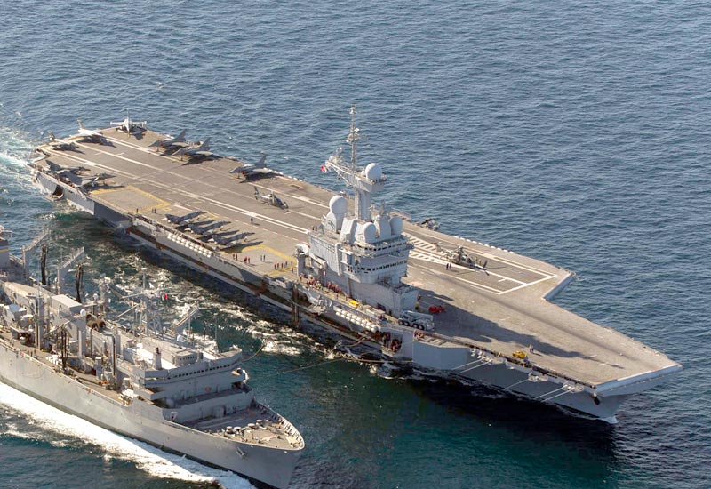 Nice wallpapers French Aircraft Carrier Charles De Gaulle (R91) 800x550px
