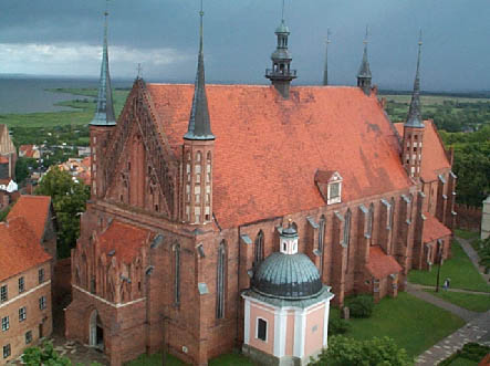 HD Quality Wallpaper | Collection: Religious, 443x331 Frombork Cathedral