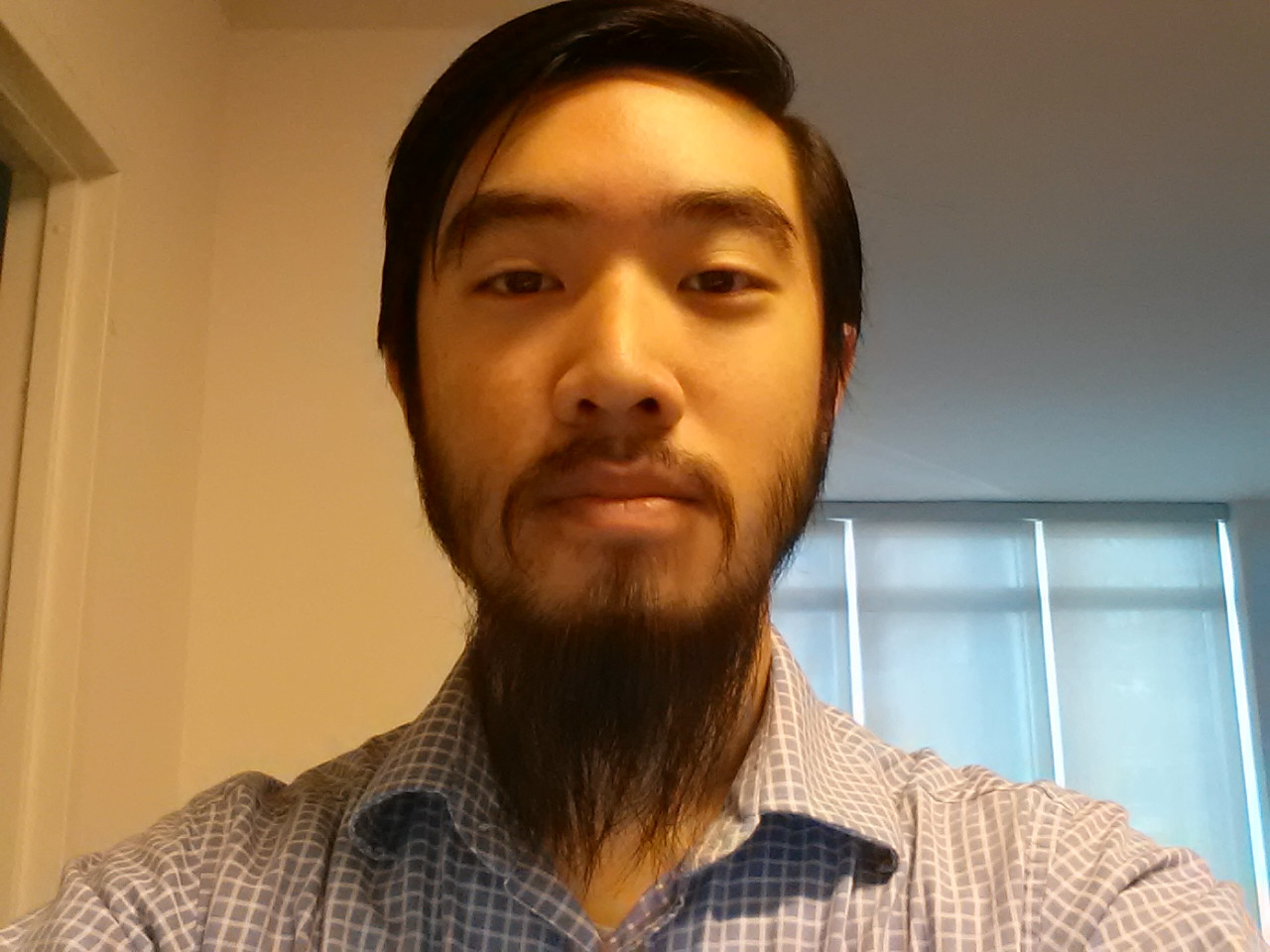 Во сколько лет растет борода у азиатов