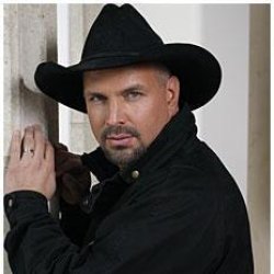 High Resolution Wallpaper | Garth Brooks 250x250 px