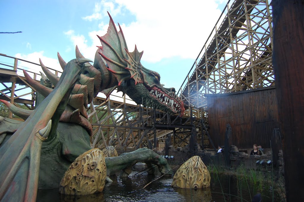 HD Quality Wallpaper | Collection: Man Made, 1024x681 George And The Dragon Roller Coaster