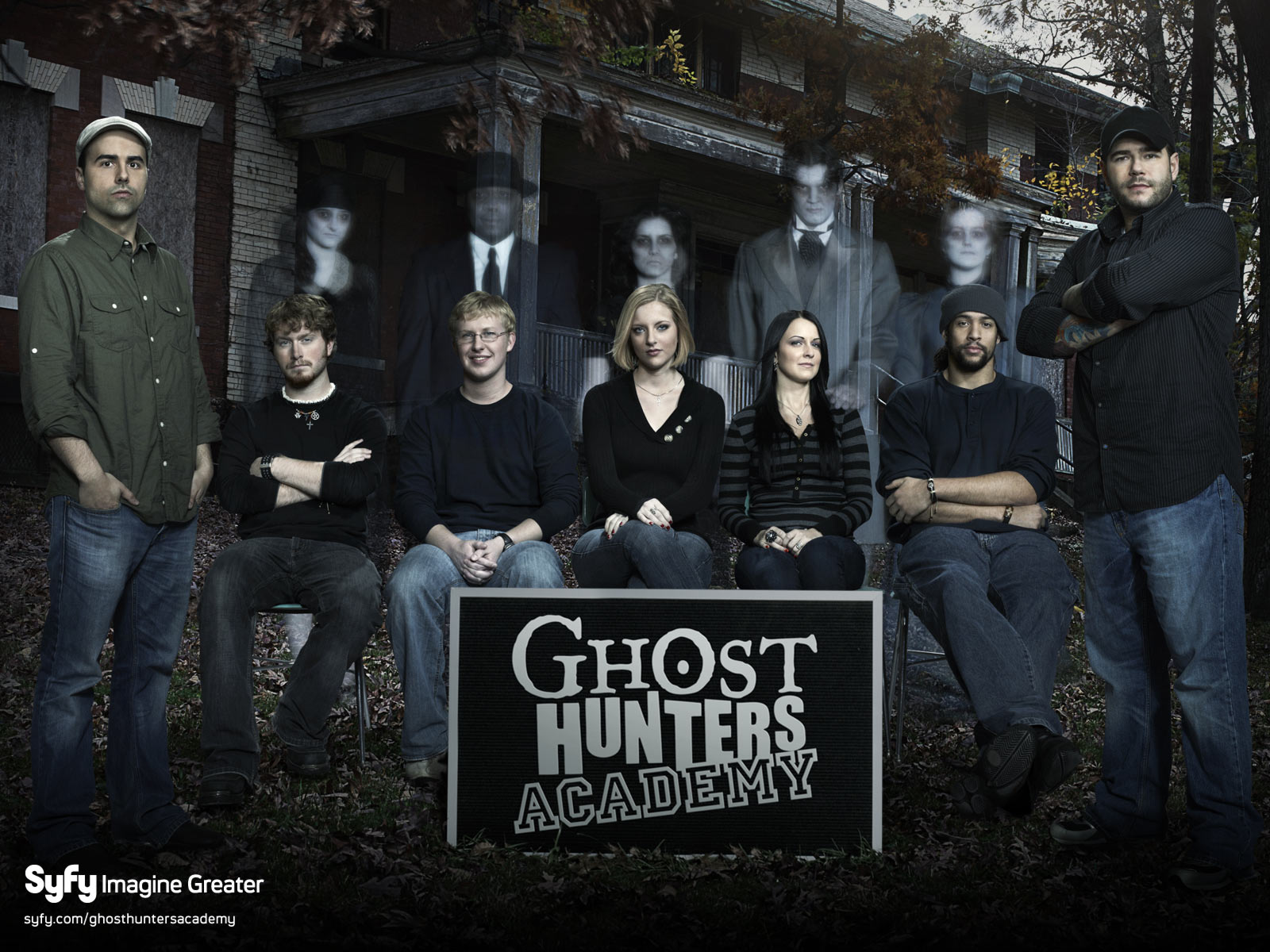 High Resolution Wallpaper | Ghost Hunters 1600x1200 px