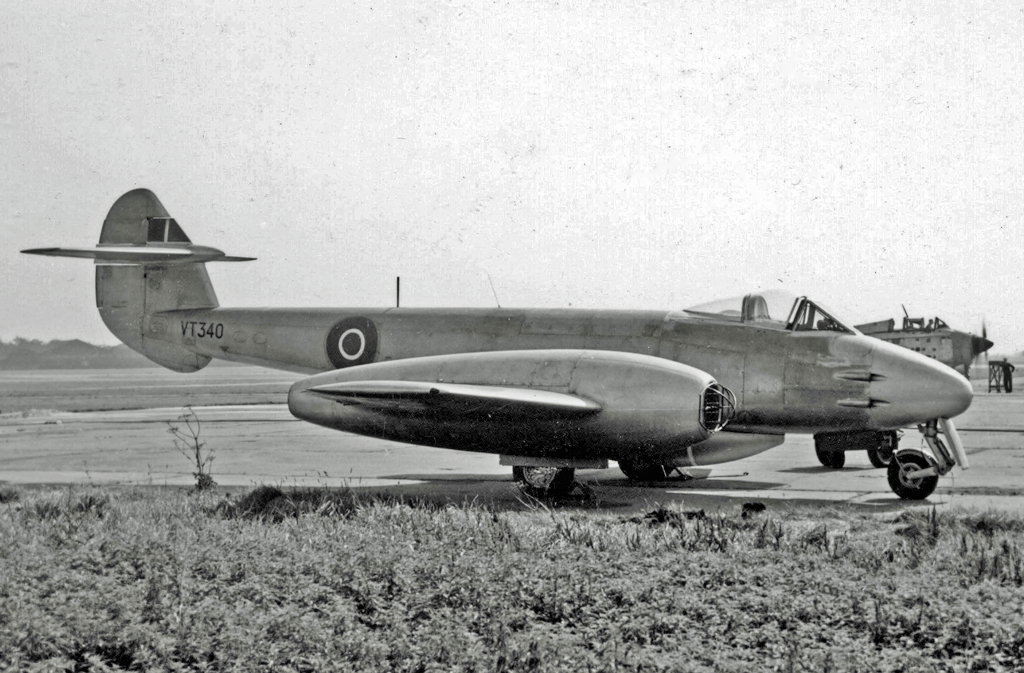 Gloster Meteor #16
