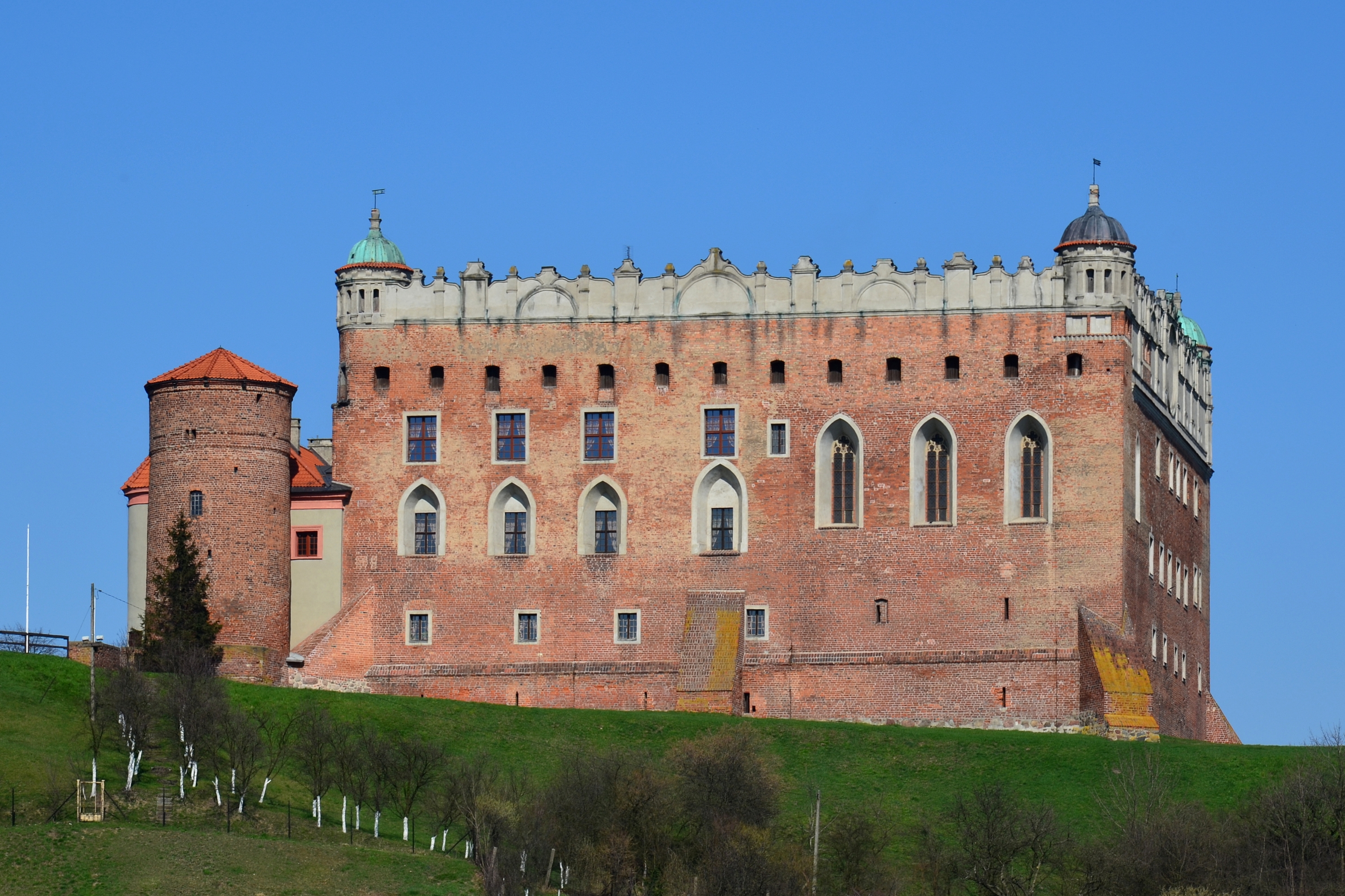 Golub-Dobrzyn Castle Backgrounds on Wallpapers Vista