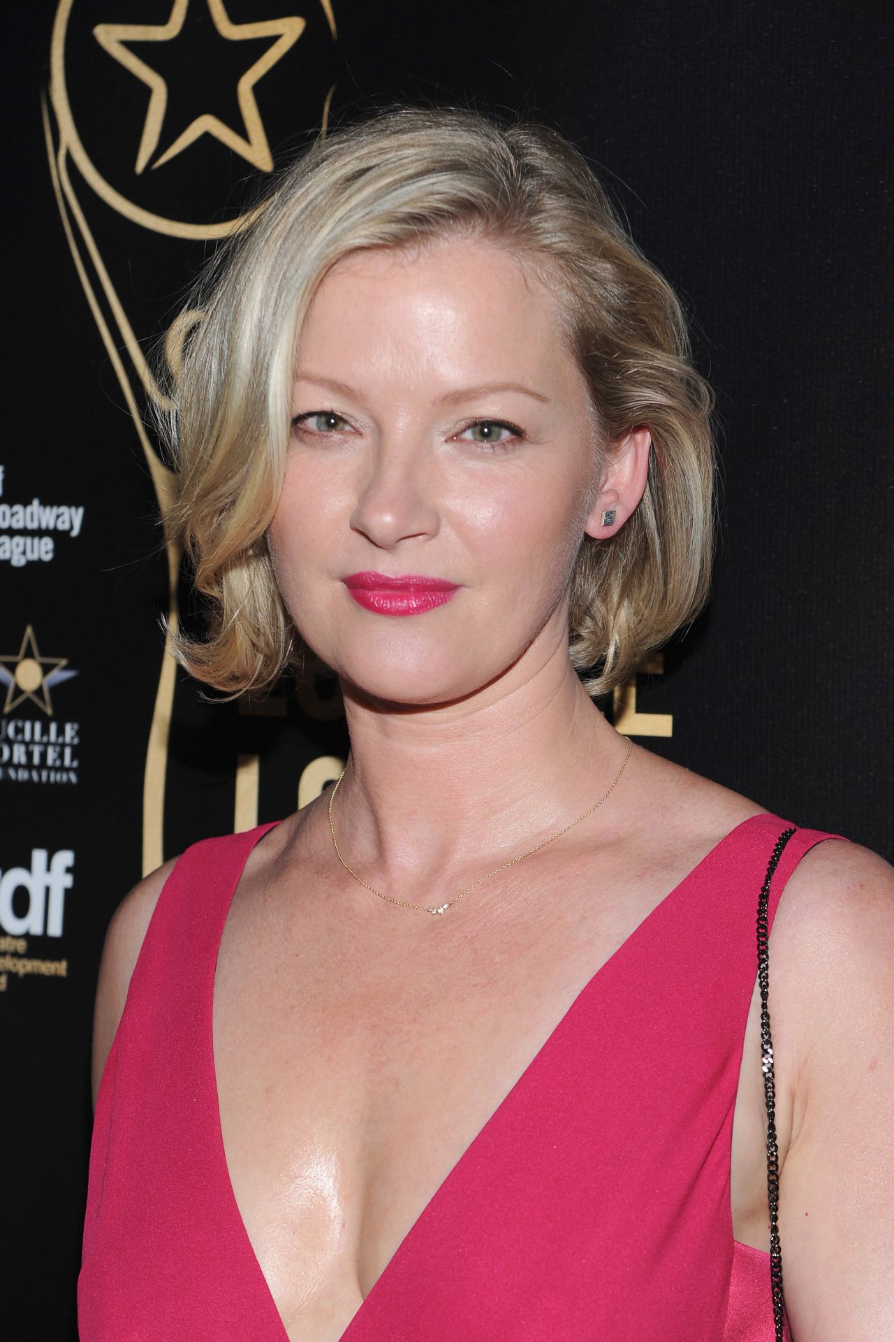 Images of Gretchen Mol | 1280x1920