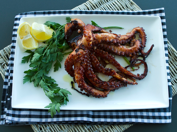 Nice wallpapers Grilled Octopus 610x458px