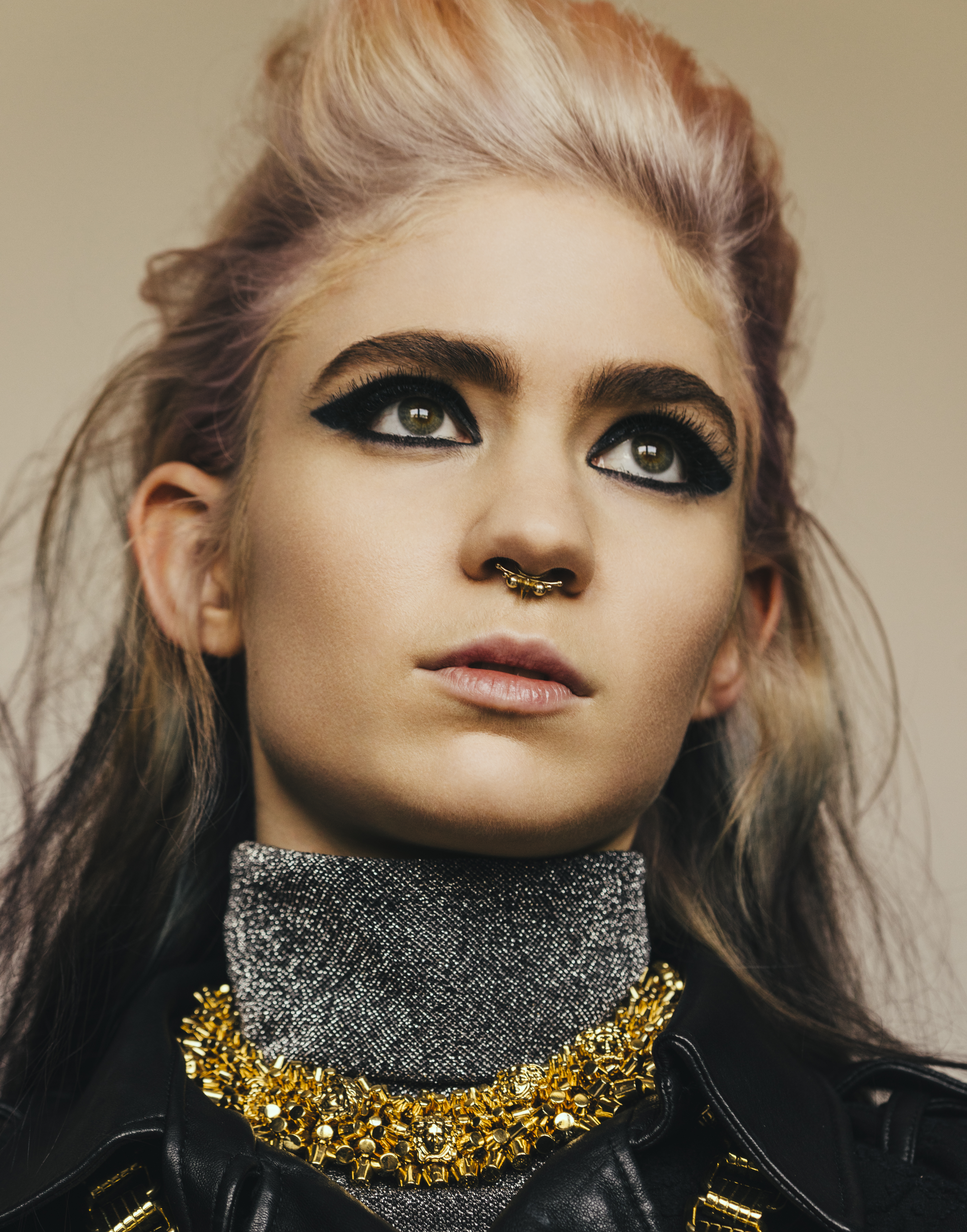 4912x6259 > Grimes Wallpapers