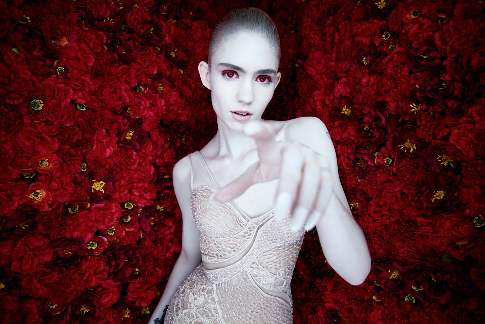 1600x1067 > Grimes Wallpapers