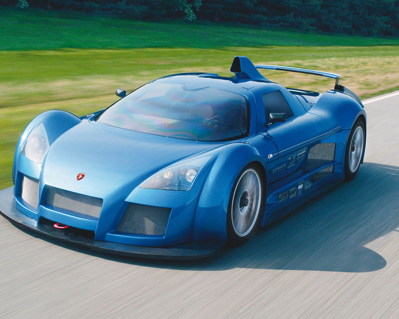 Amazing Gumpert Pictures & Backgrounds