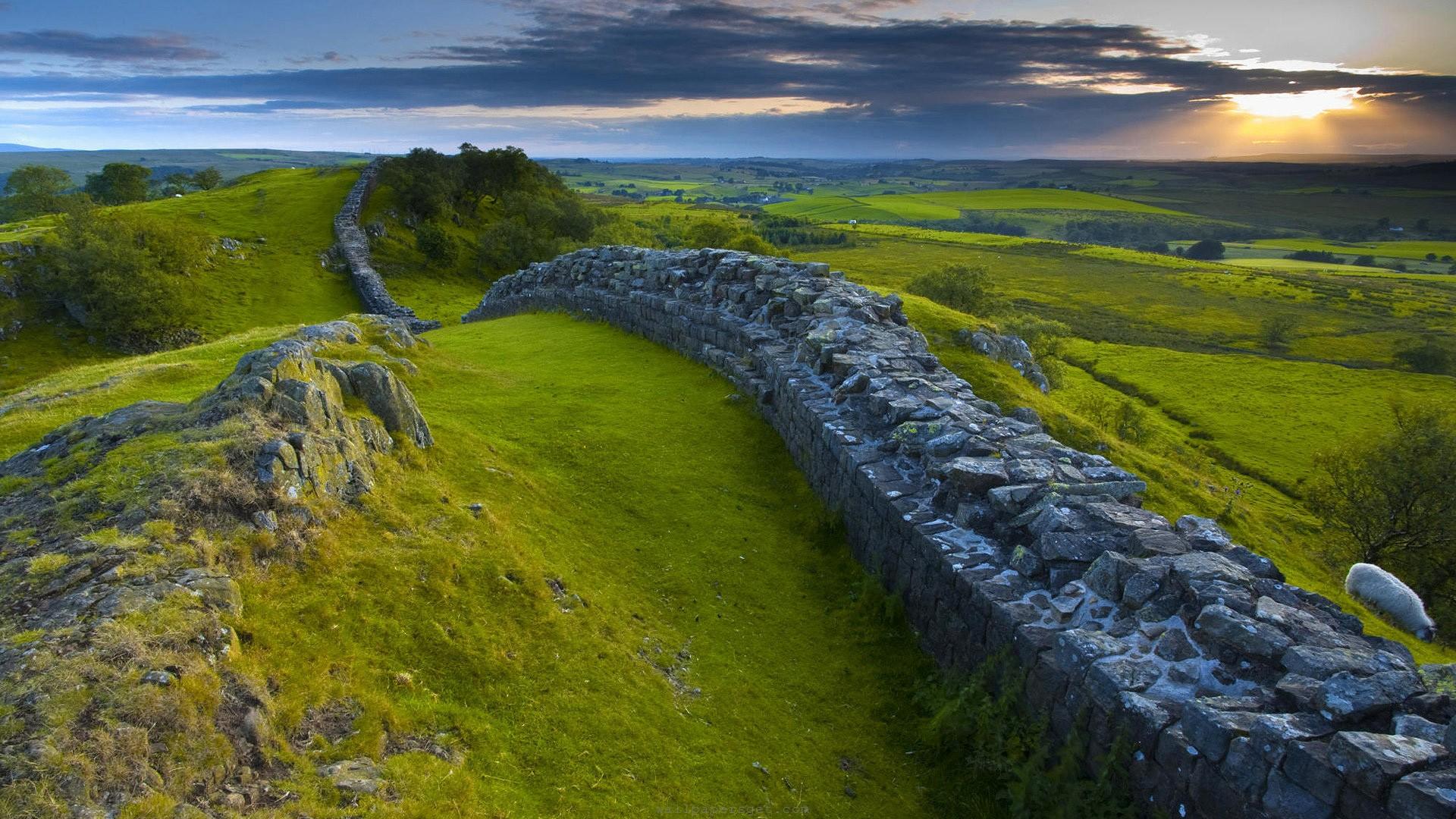 HQ Hadrian's Wall Wallpapers | File 377.31Kb