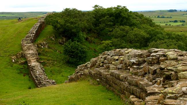 HD Quality Wallpaper | Collection: Man Made, 650x366 Hadrian's Wall