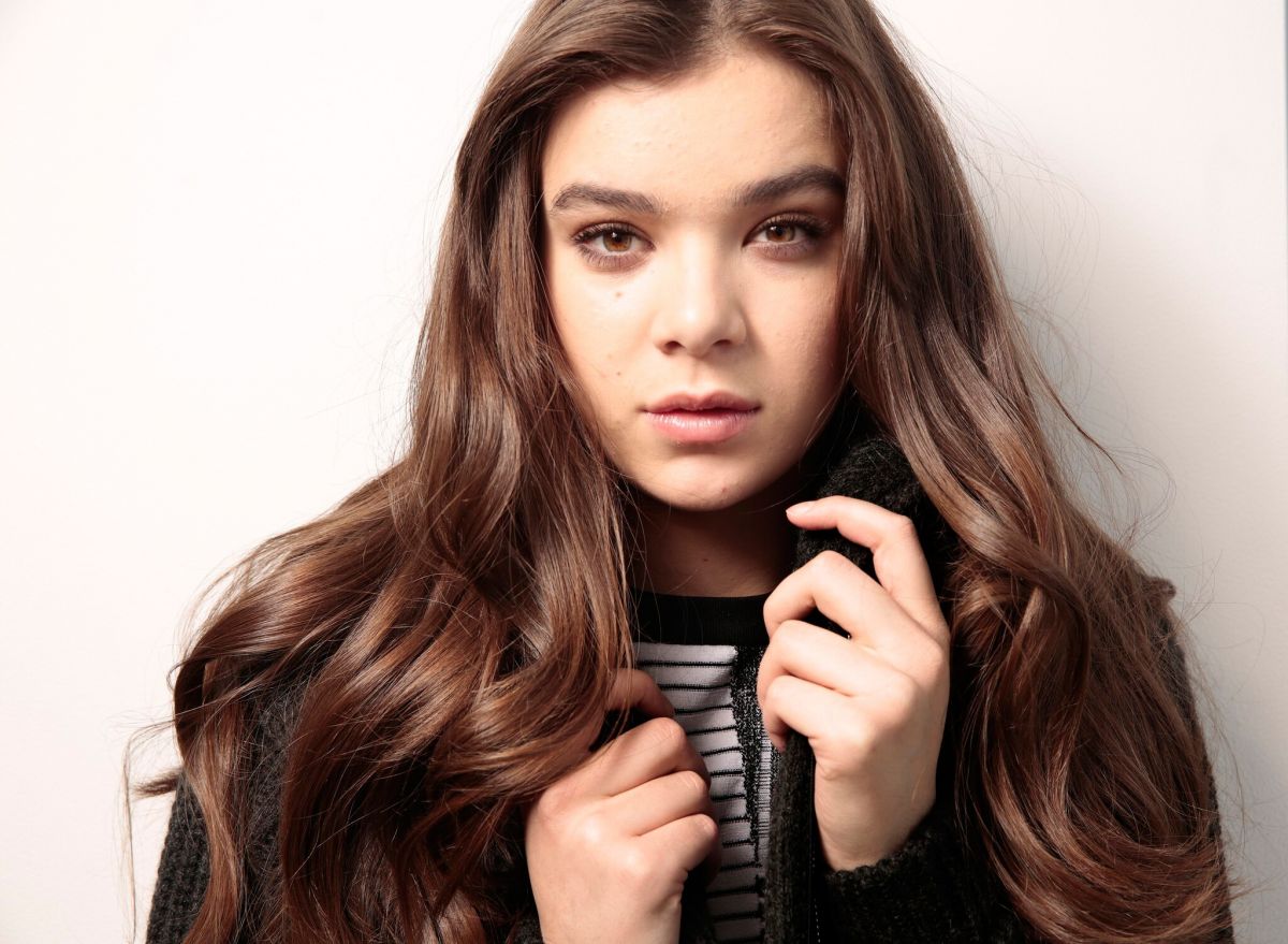Hailee Steinfeld Pics, Celebrity Collection