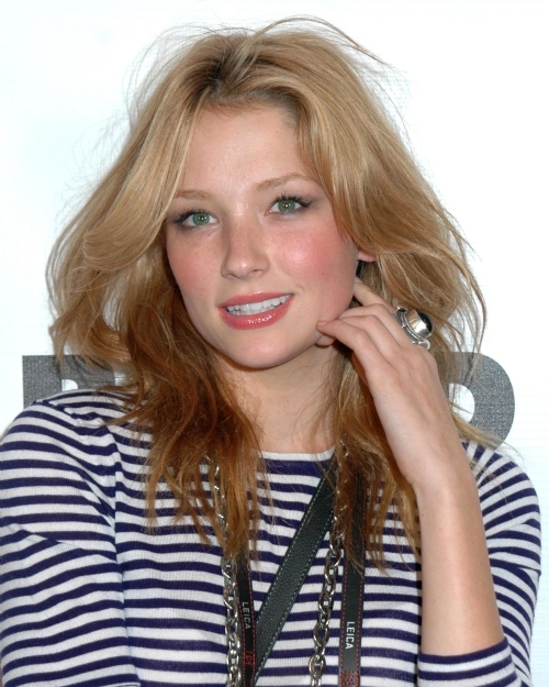 HD Quality Wallpaper | Collection: Celebrity, 500x625 Haley Bennett
