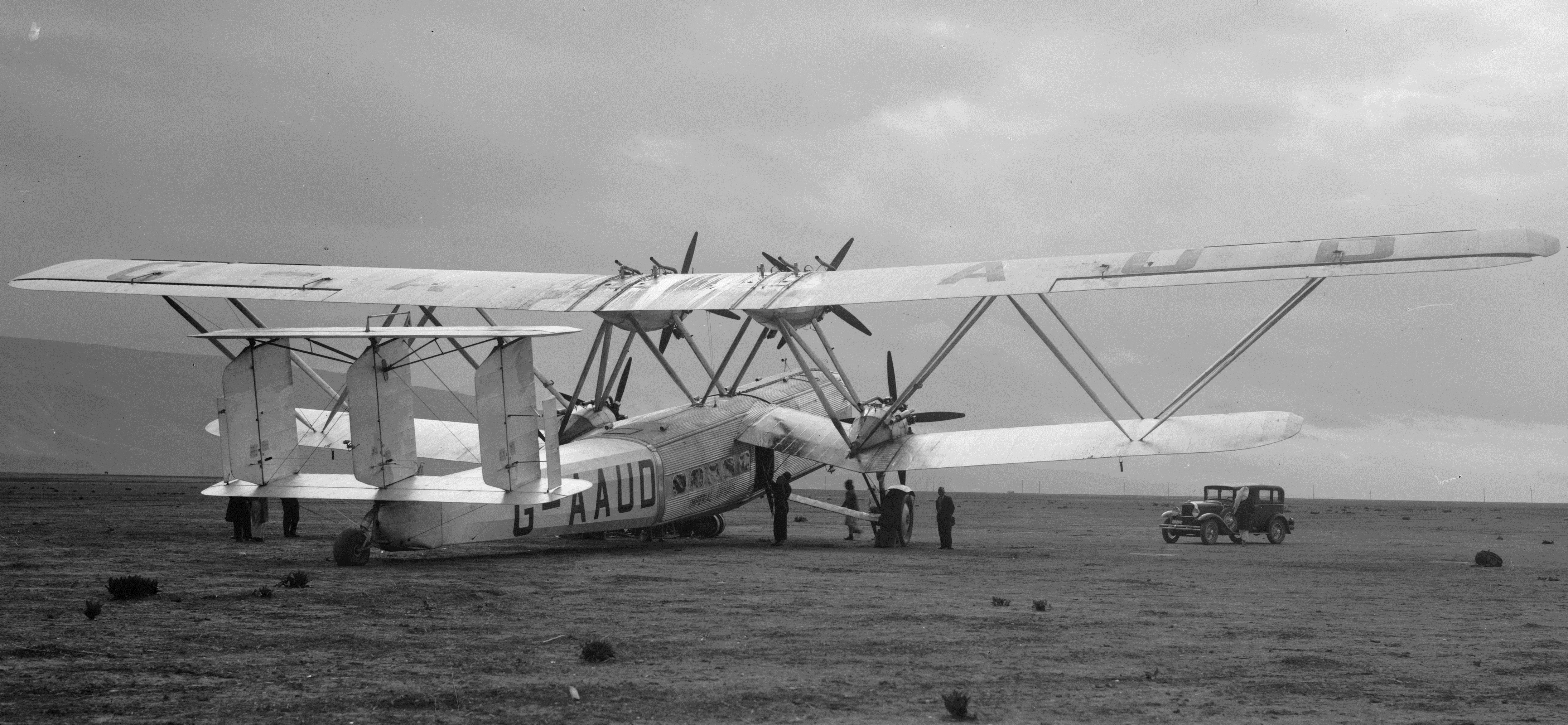 Handley Page H.P.42 #10
