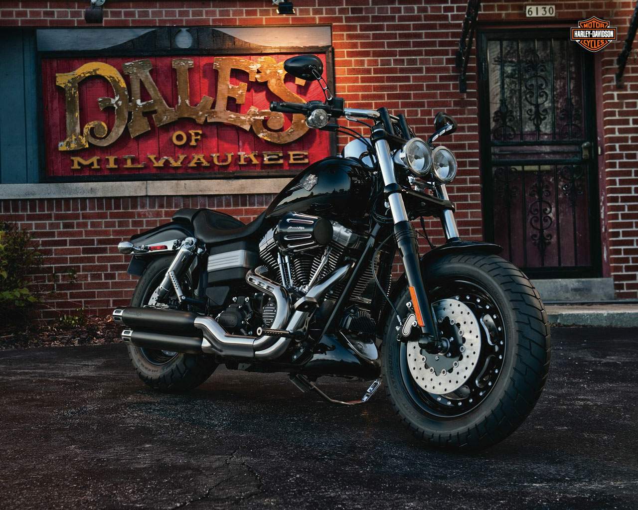 Nice Images Collection: Harley-Davidson Fat Bob Desktop Wallpapers