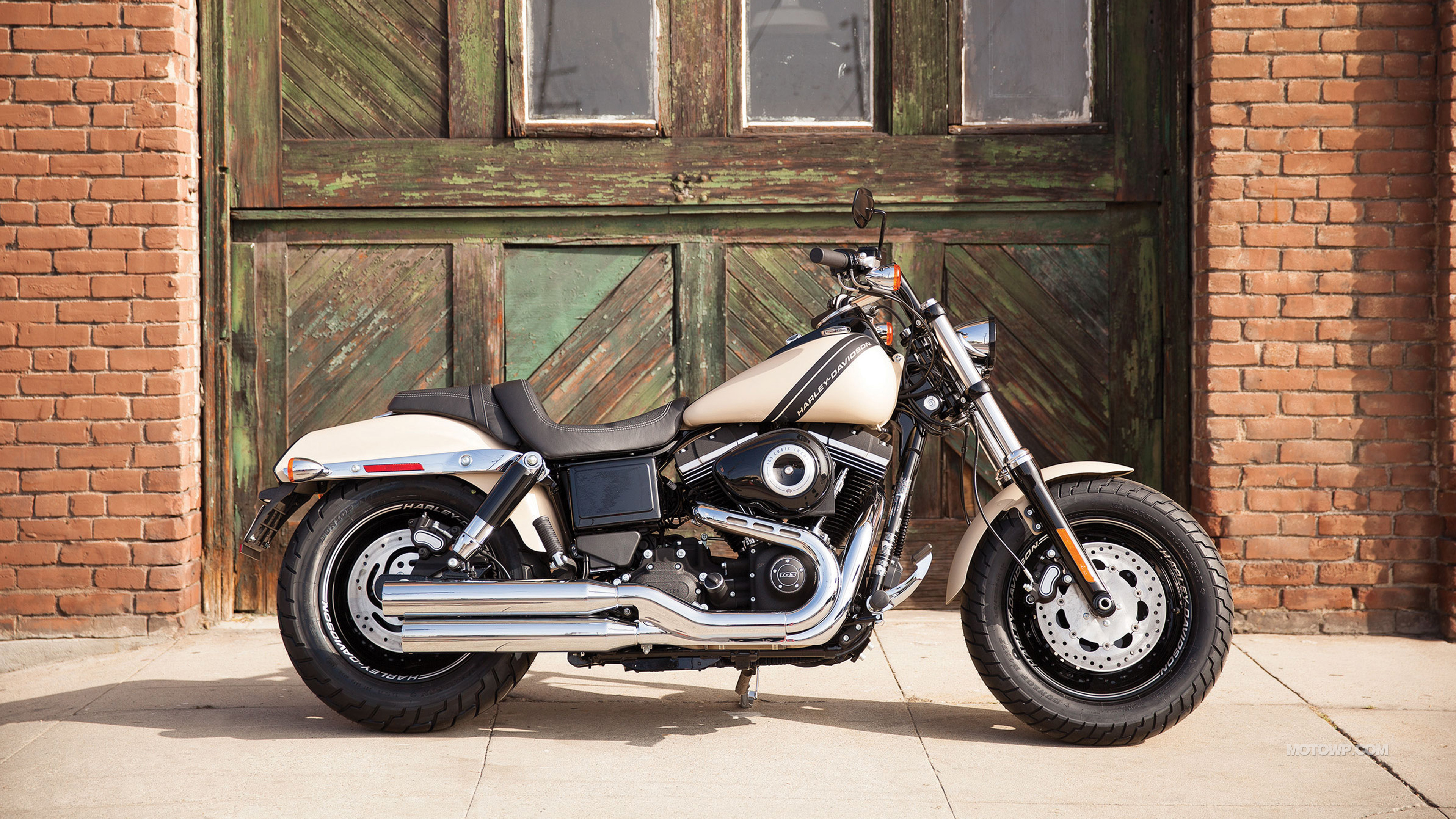 Harley-Davidson Fat Bob Backgrounds, Compatible - PC, Mobile, Gadgets| 3840x2160 px