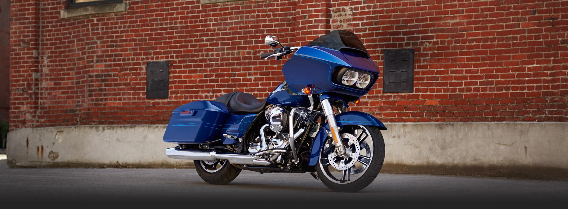 Harley-Davidson Road Glide Backgrounds, Compatible - PC, Mobile, Gadgets| 1900x700 px