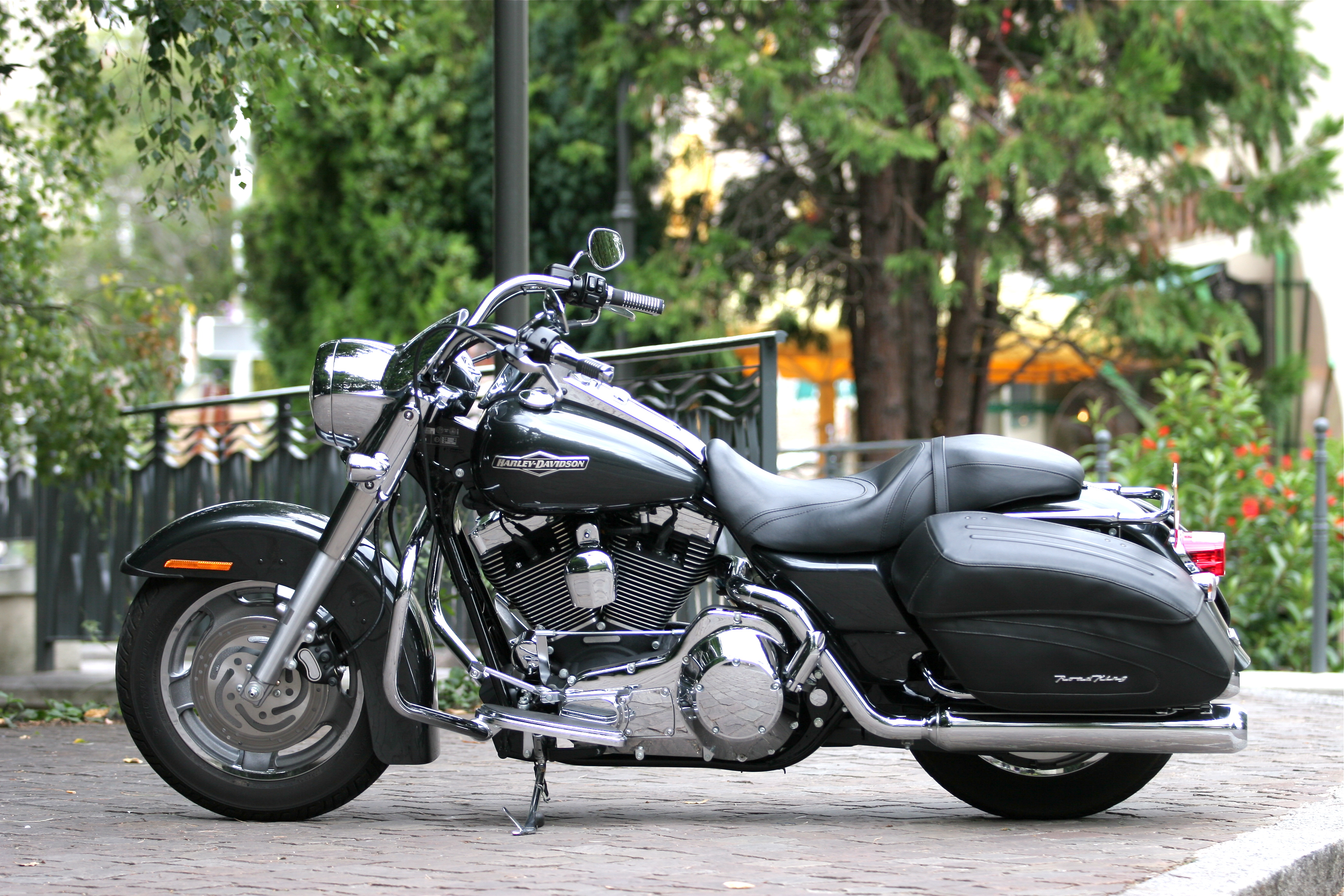 Harley-Davidson Road King #8