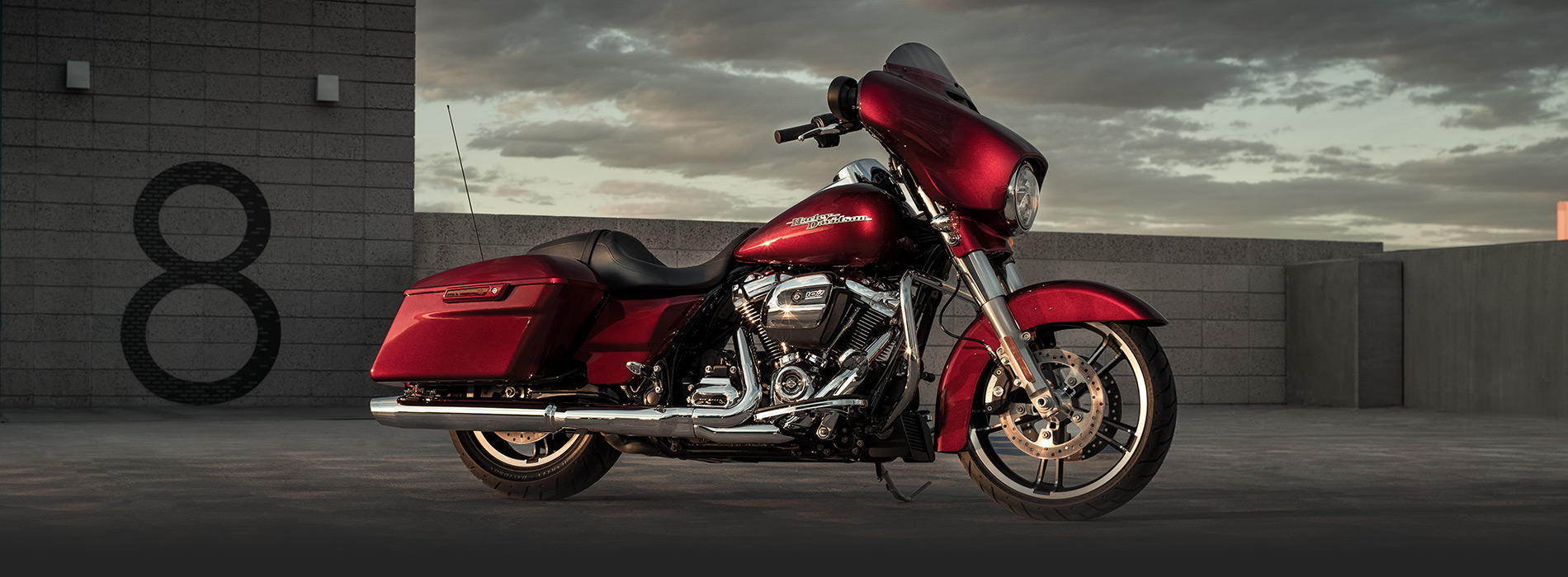 Harley-Davidson Street Glide Backgrounds on Wallpapers Vista