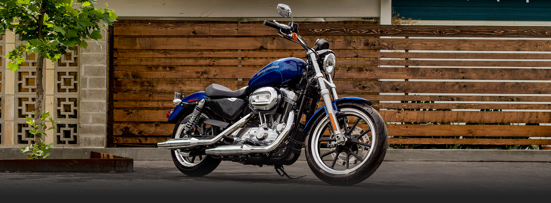 1900x700 > Harley-Davidson SuperLow Wallpapers