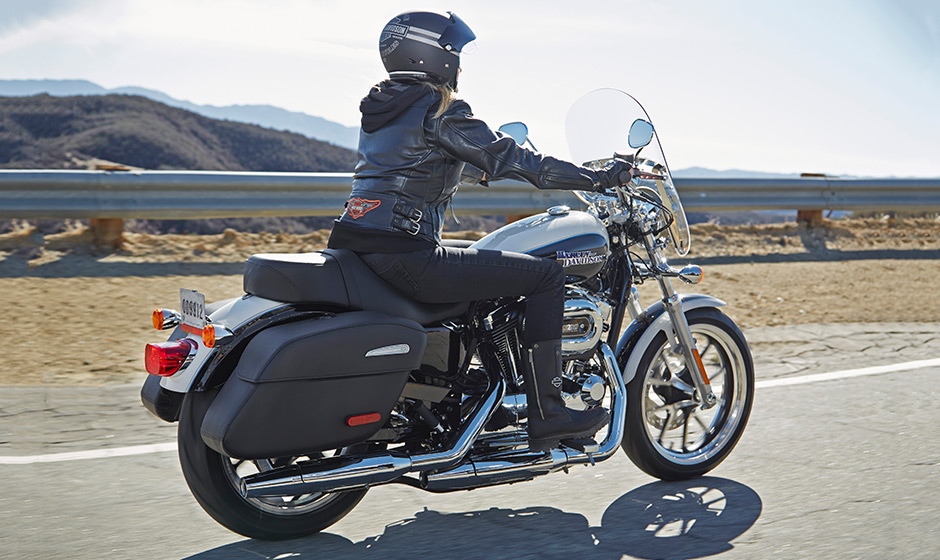 940x560 > Harley-Davidson SuperLow Wallpapers