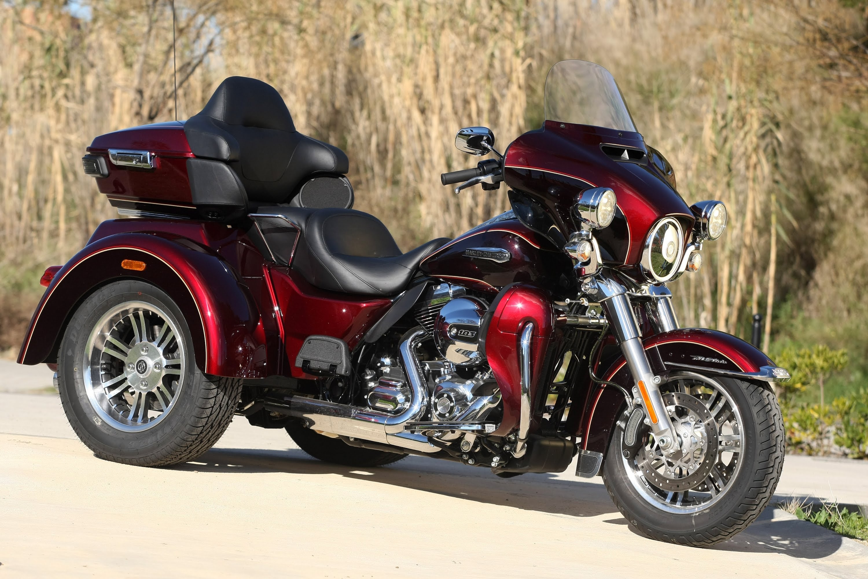 3000x2000 > Harley-Davidson Tri Glide Ultra Wallpapers