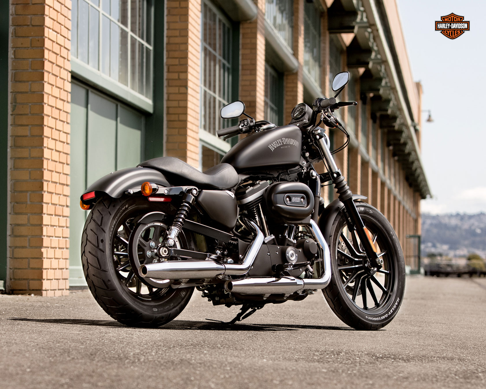 1680x1344 > Harley-Davidson XL 883N Wallpapers