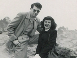Harold And Lillian: A Hollywood Love Story #19
