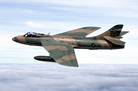 Hawker Hunter #19