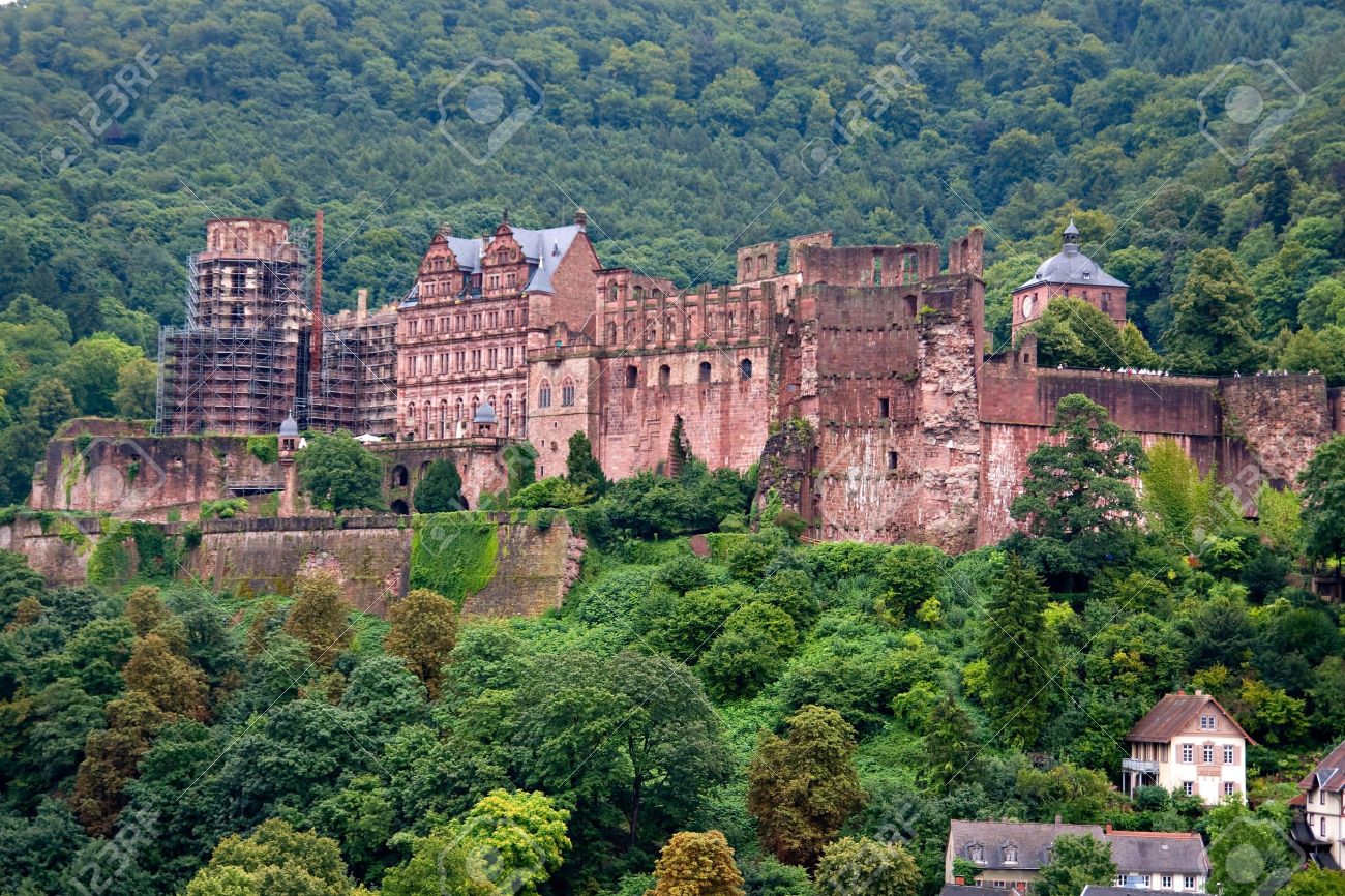 High Resolution Wallpaper | Heidelberg Castle 1300x866 px