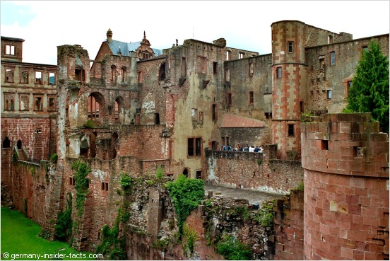 552x369 > Heidelberg Castle Wallpapers