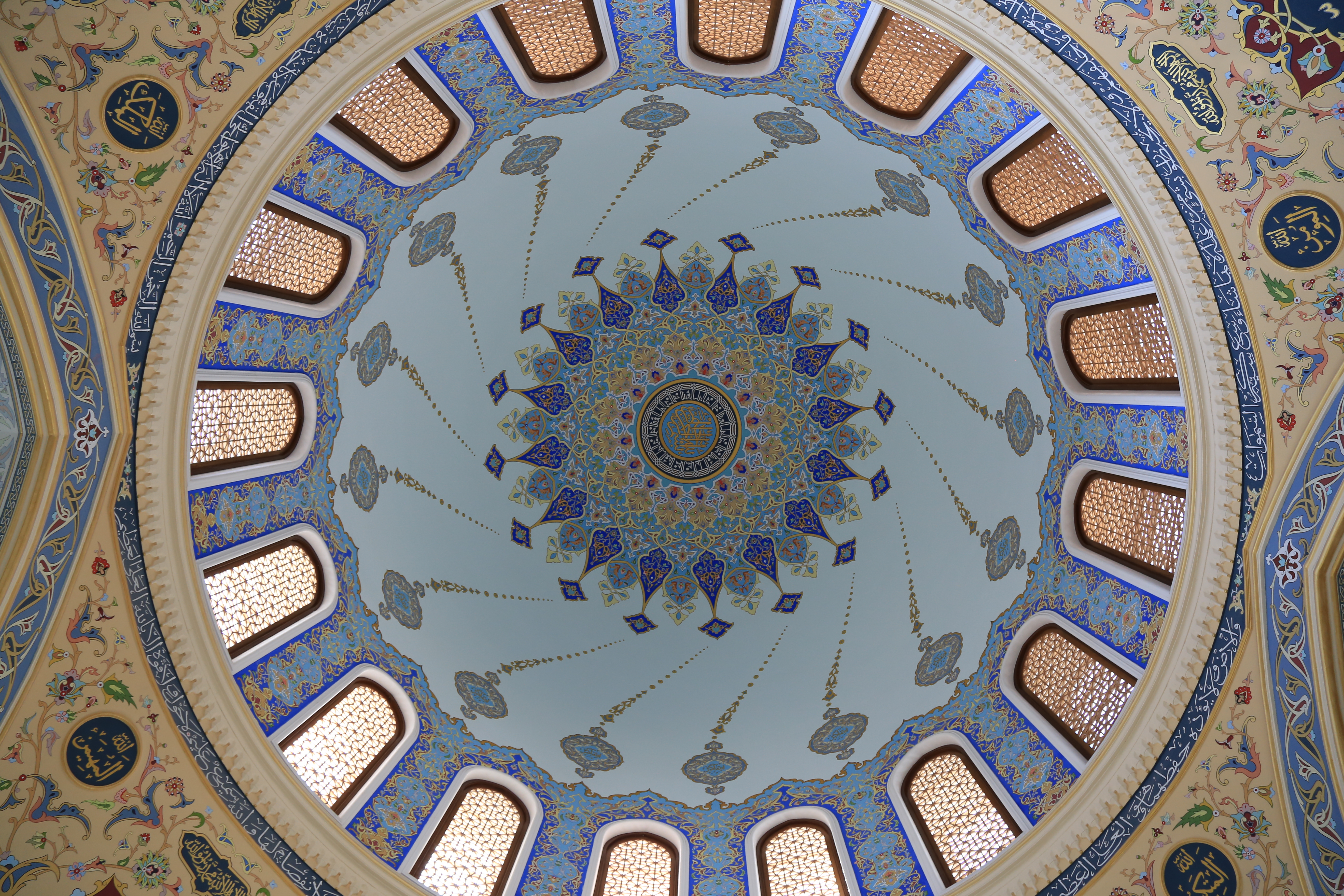 Amazing Heydar Mosque Pictures & Backgrounds