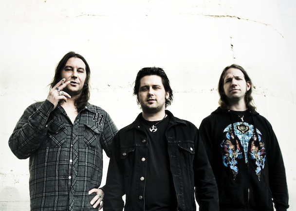 High Resolution Wallpaper | High On Fire 608x434 px