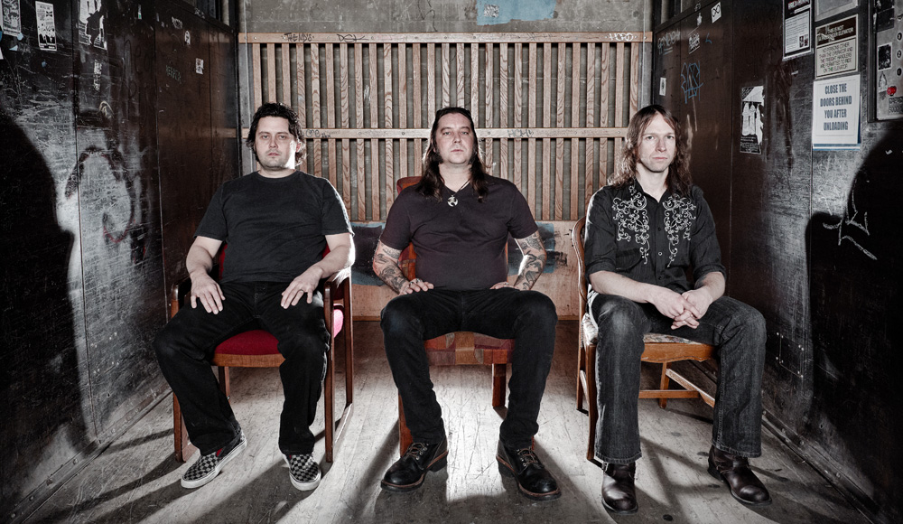 High Resolution Wallpaper | High On Fire 1000x580 px