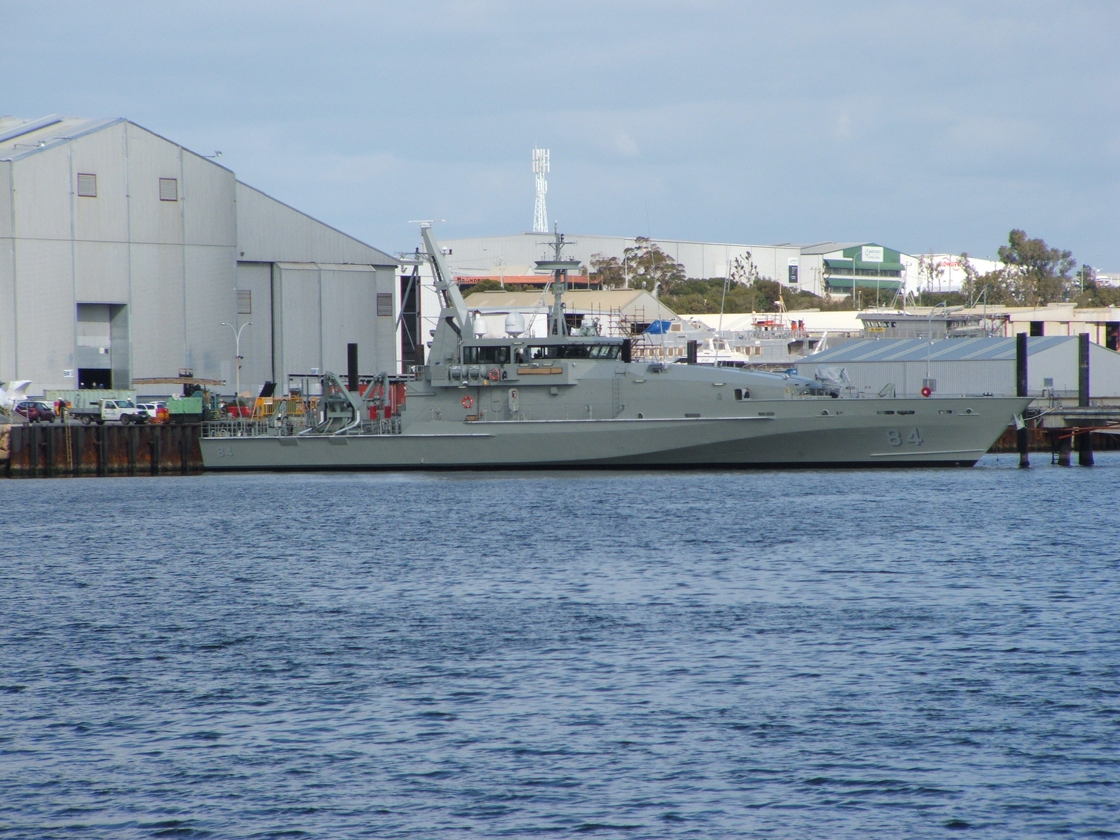 HMAS Larrakia (ACPB 84) High Quality Background on Wallpapers Vista
