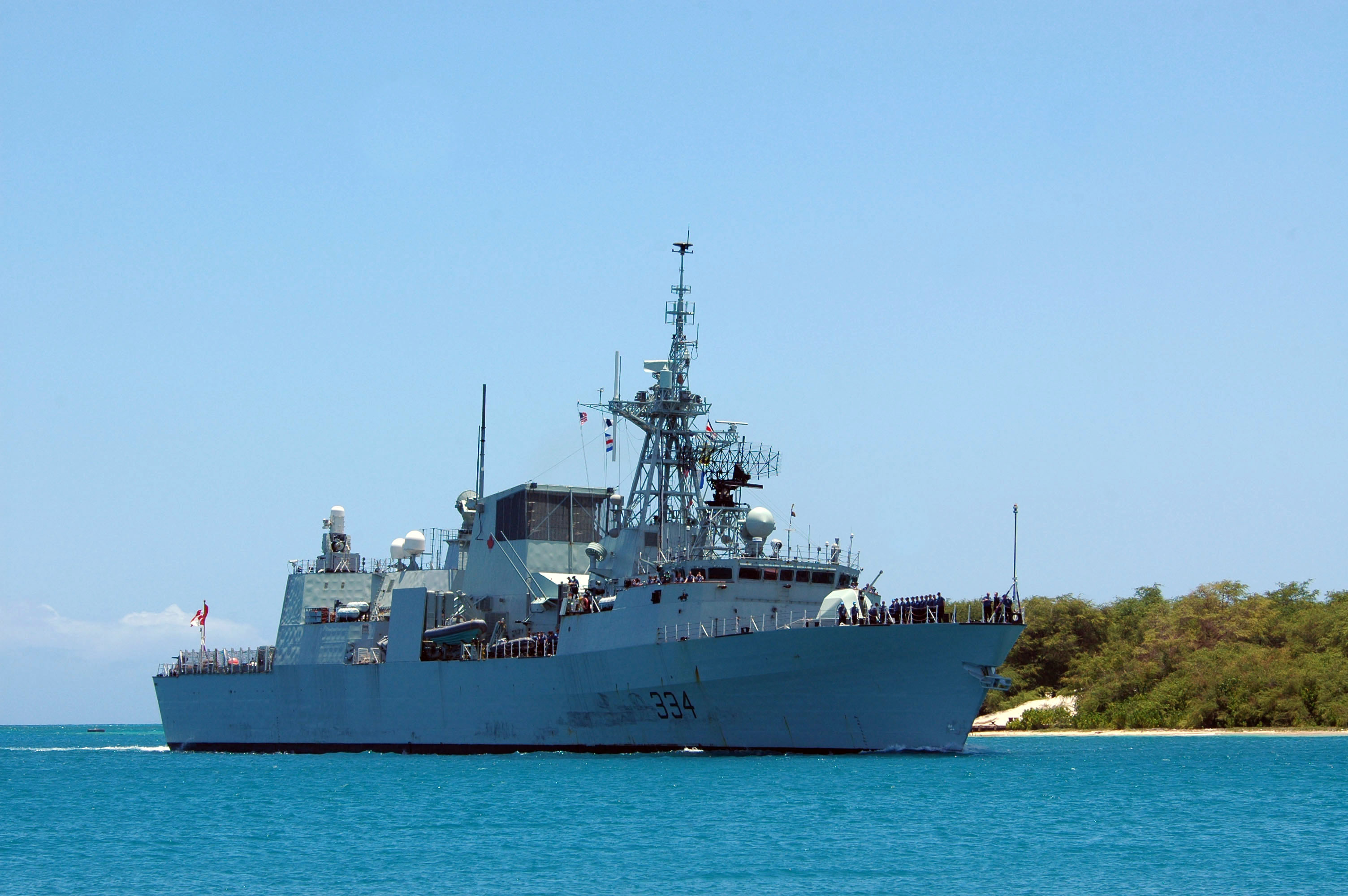 HMCS Regina (FFH 334) #4