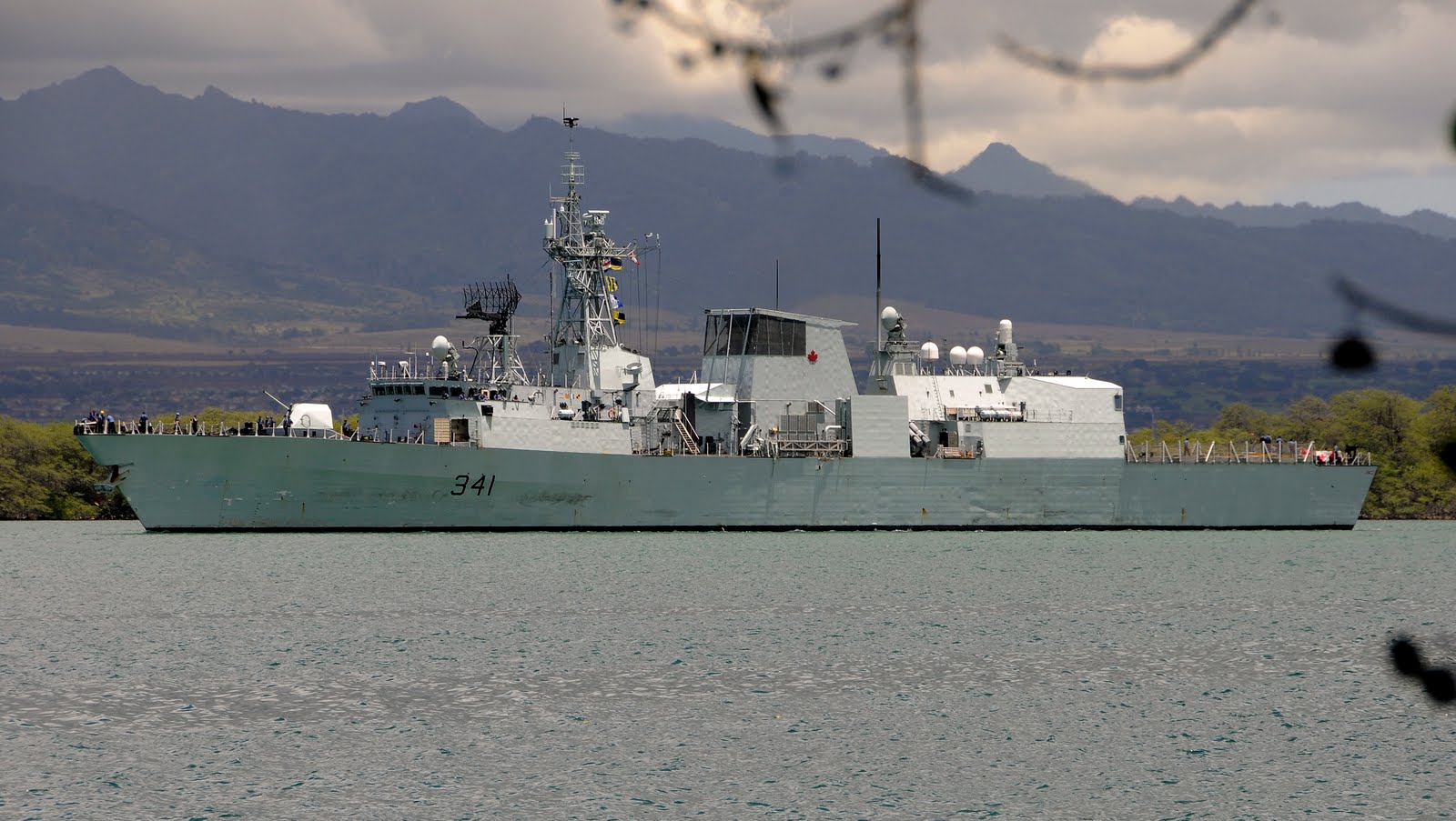 HMCS Regina (FFH 334) #5